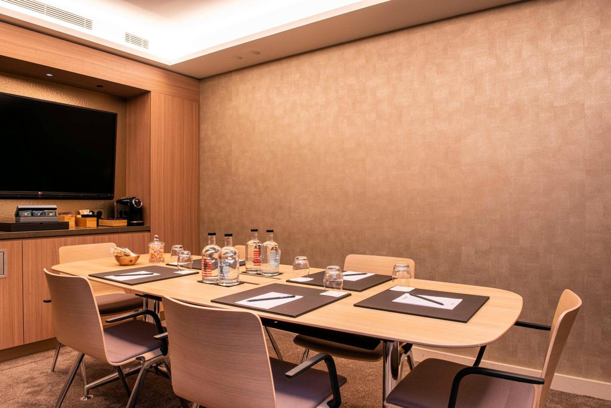 Radisson Blu Hotel, Rouen Centre Экстерьер фото